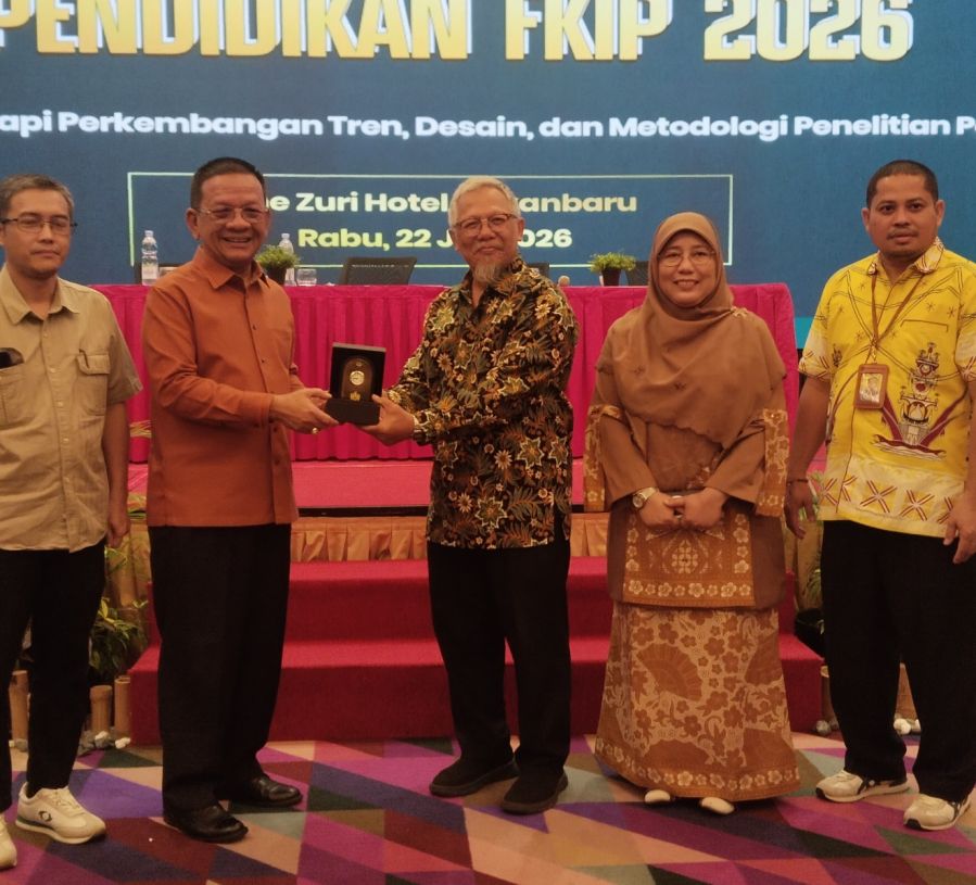 fkip-unri-gelar-workshop-metodologi-penelitian-pendidikan