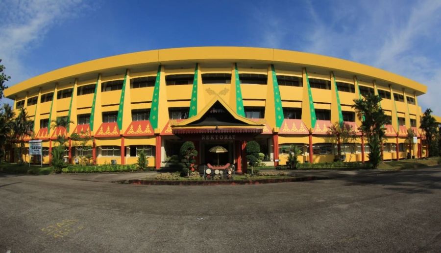 kado-hut-pekanbaru-prodi-magister-manajemen-unilak-raih-akreditasi-unggul-dari-lamemba