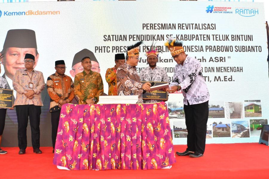 penantian-panjang-yang-terjawab-sekolah-sekolah-di-teluk-bintuni-menyambut-revitalisasi