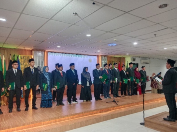 rektor-umri-lantik-19-pejabat-baru-targetkan-akreditasi-unggul-tahun-ini