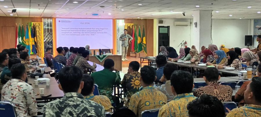 tingkatkan-profesionalisme-tenaga-kependidikan-umri-gelar-pelatihan-service-excellent