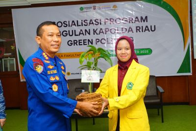 melalui-green-policing-ditpolairud-polda-riau-ajak-mahasiswa-unilak-peduli-lingkungan